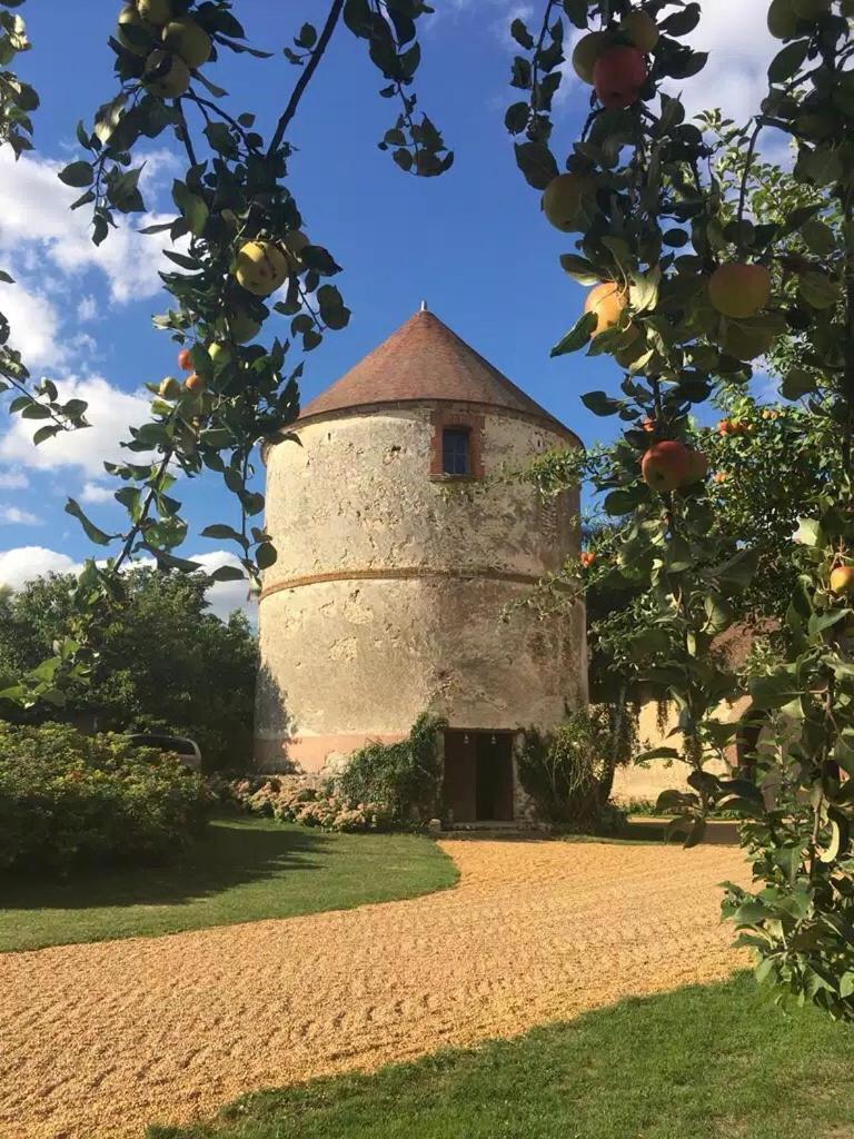La Ferme Au Colombier Panzió Néron Kültér fotó